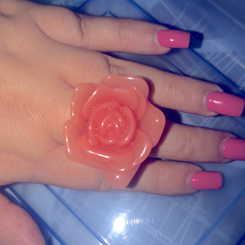 Big peach flower ring